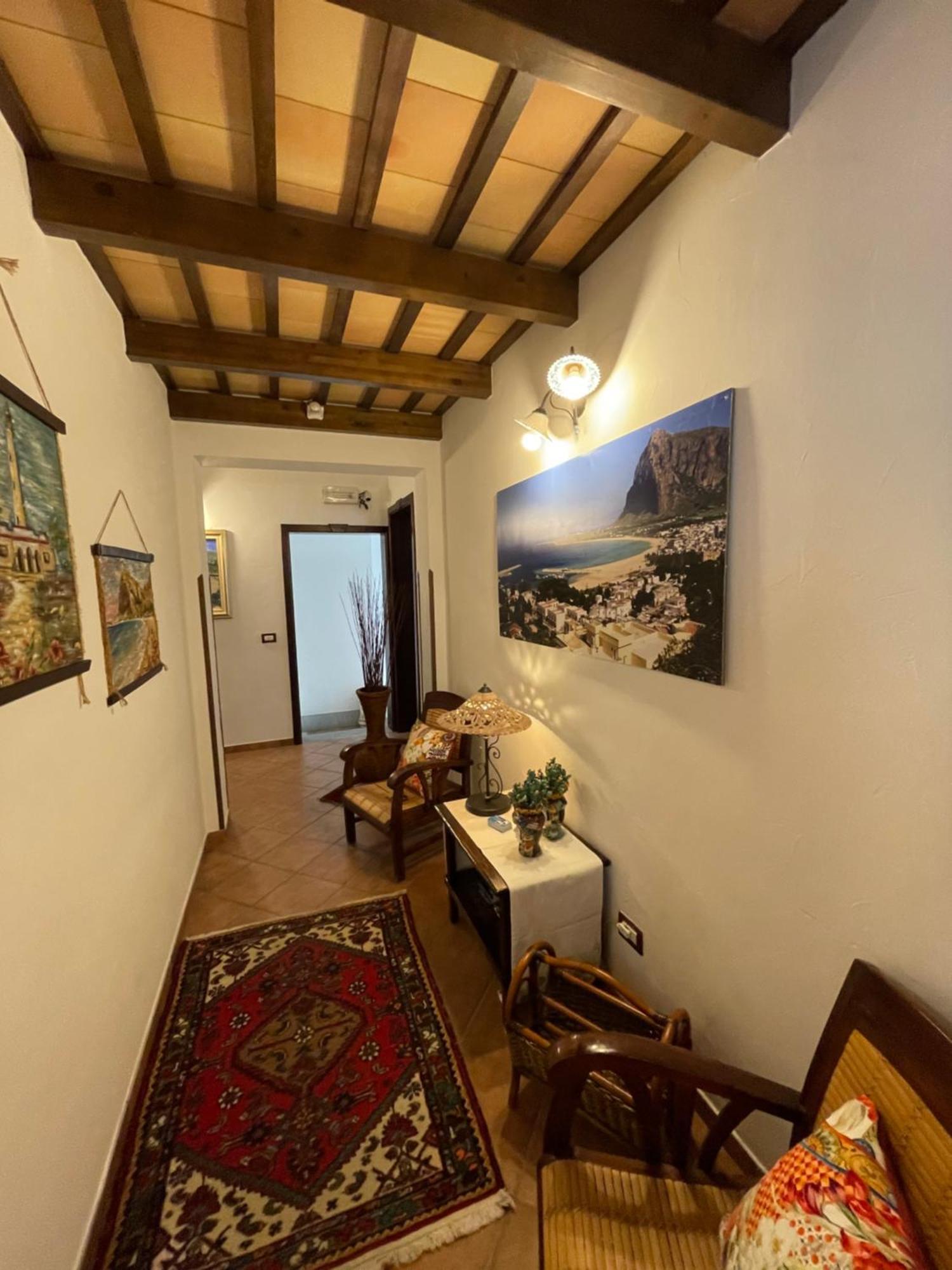 Bed & Breakfast Ai Dammusi Rooms