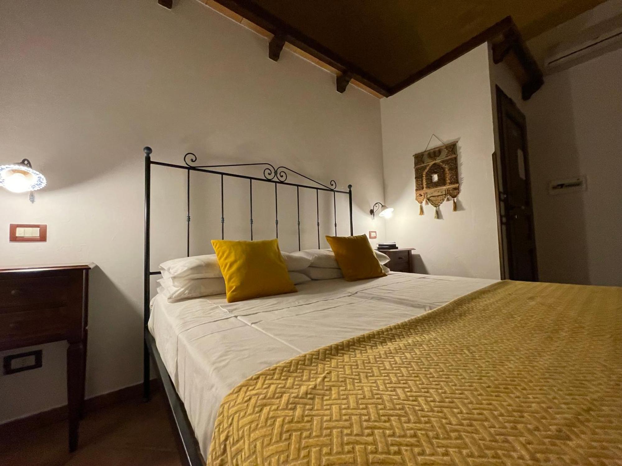 Bed & Breakfast Ai Dammusi Rooms *