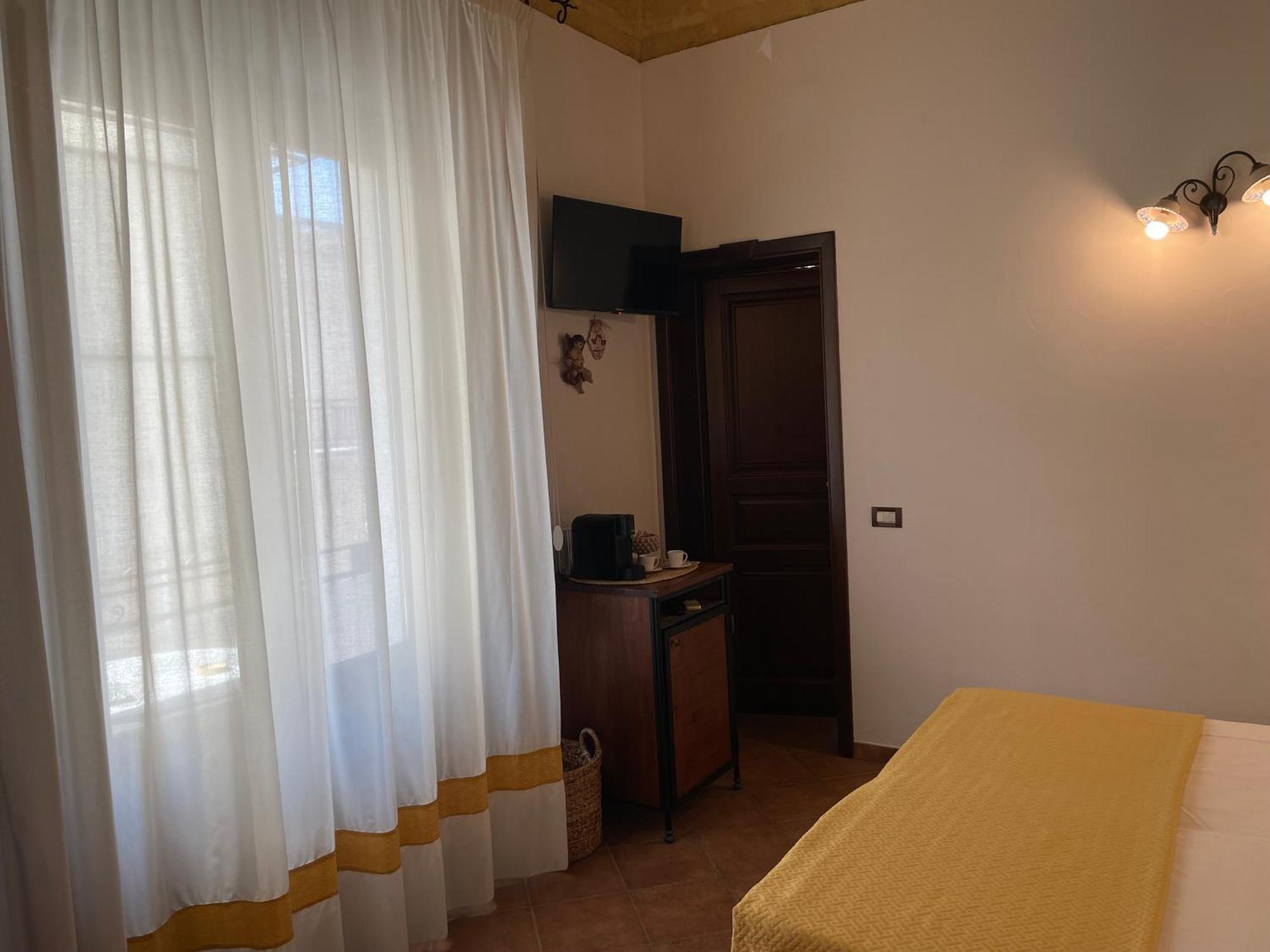 Ai Dammusi Rooms